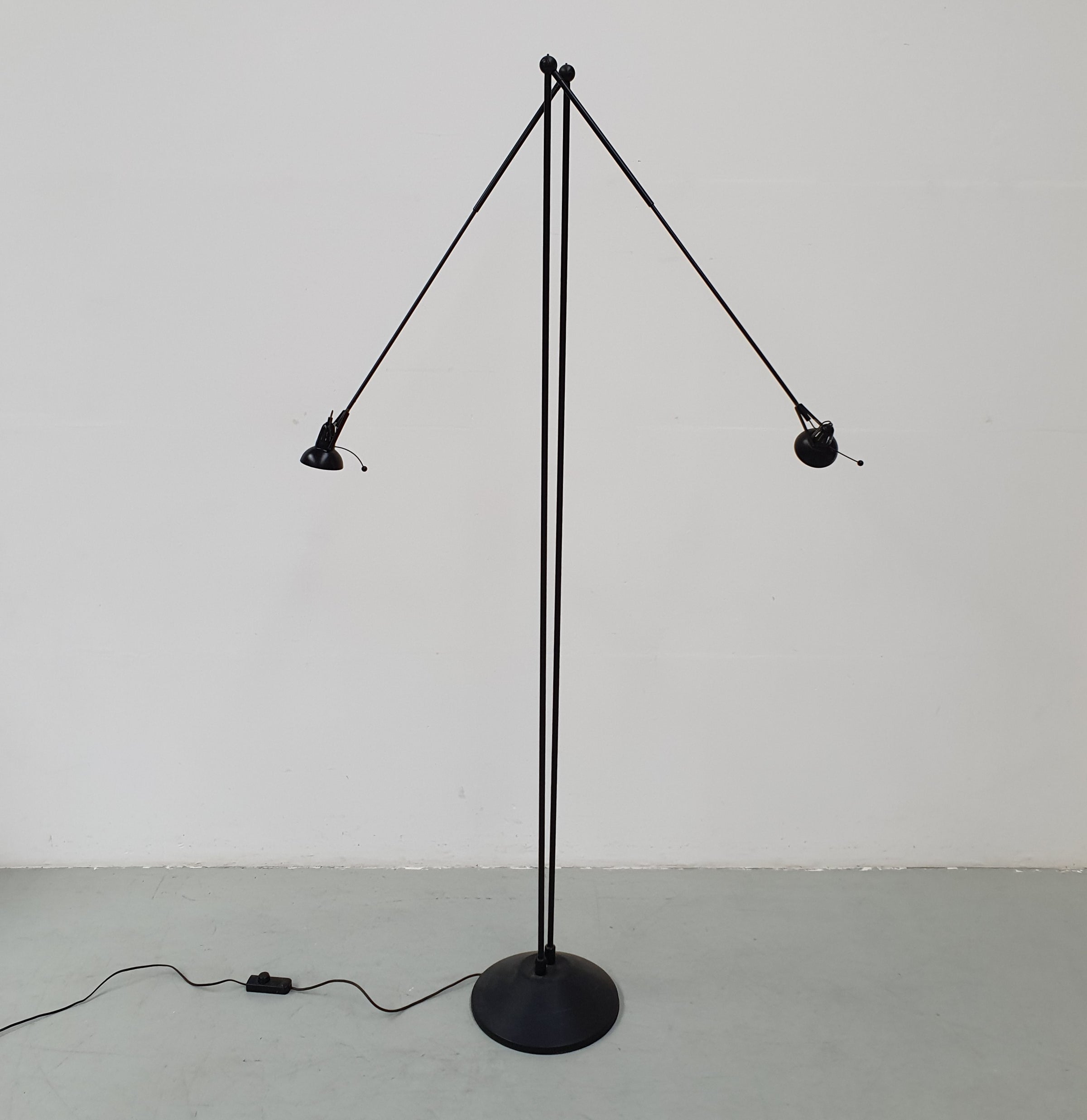 Grote halogeen jaren 80 Luxo vloerlamp