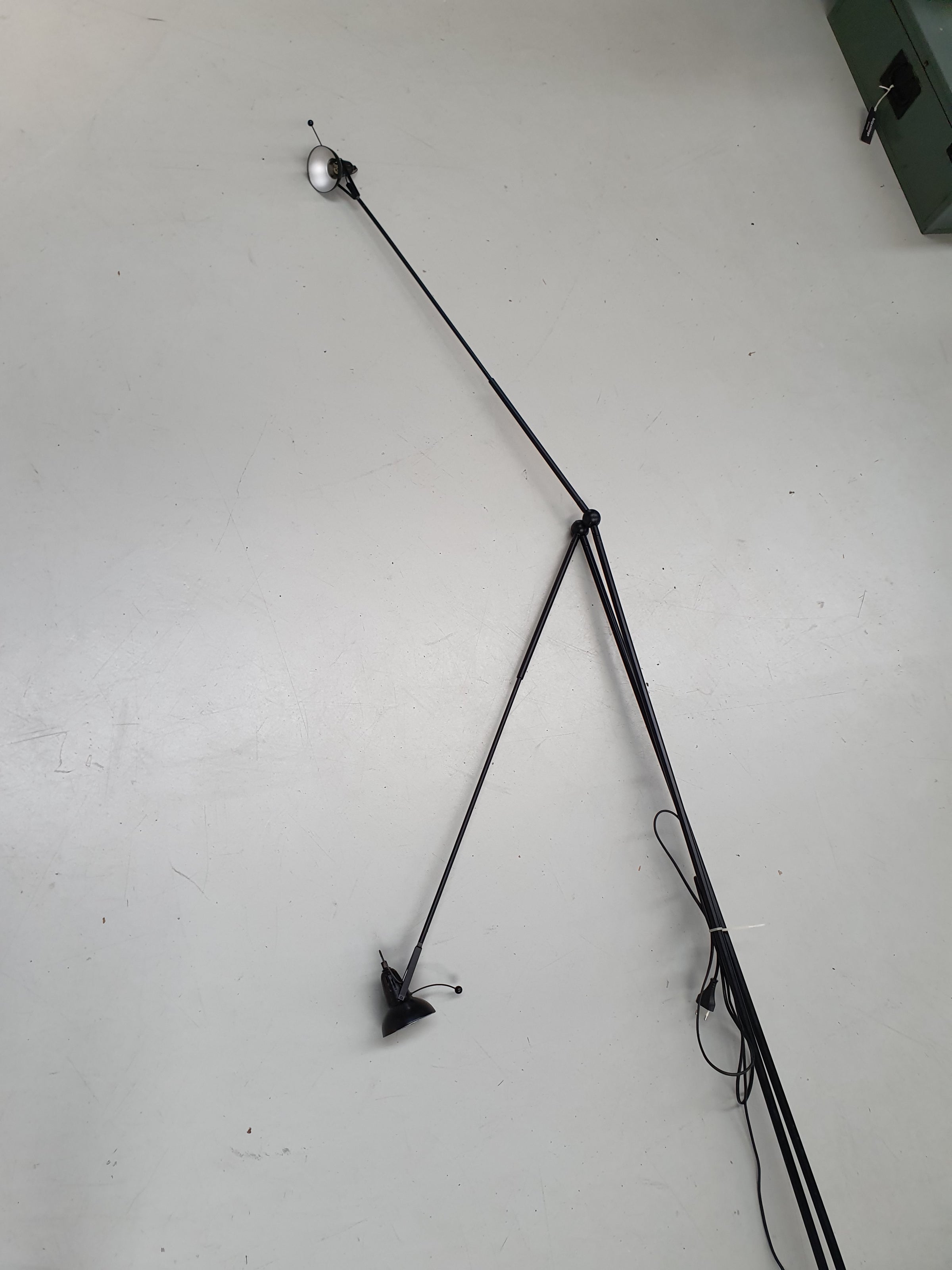 Grote halogeen jaren 80 Luxo vloerlamp