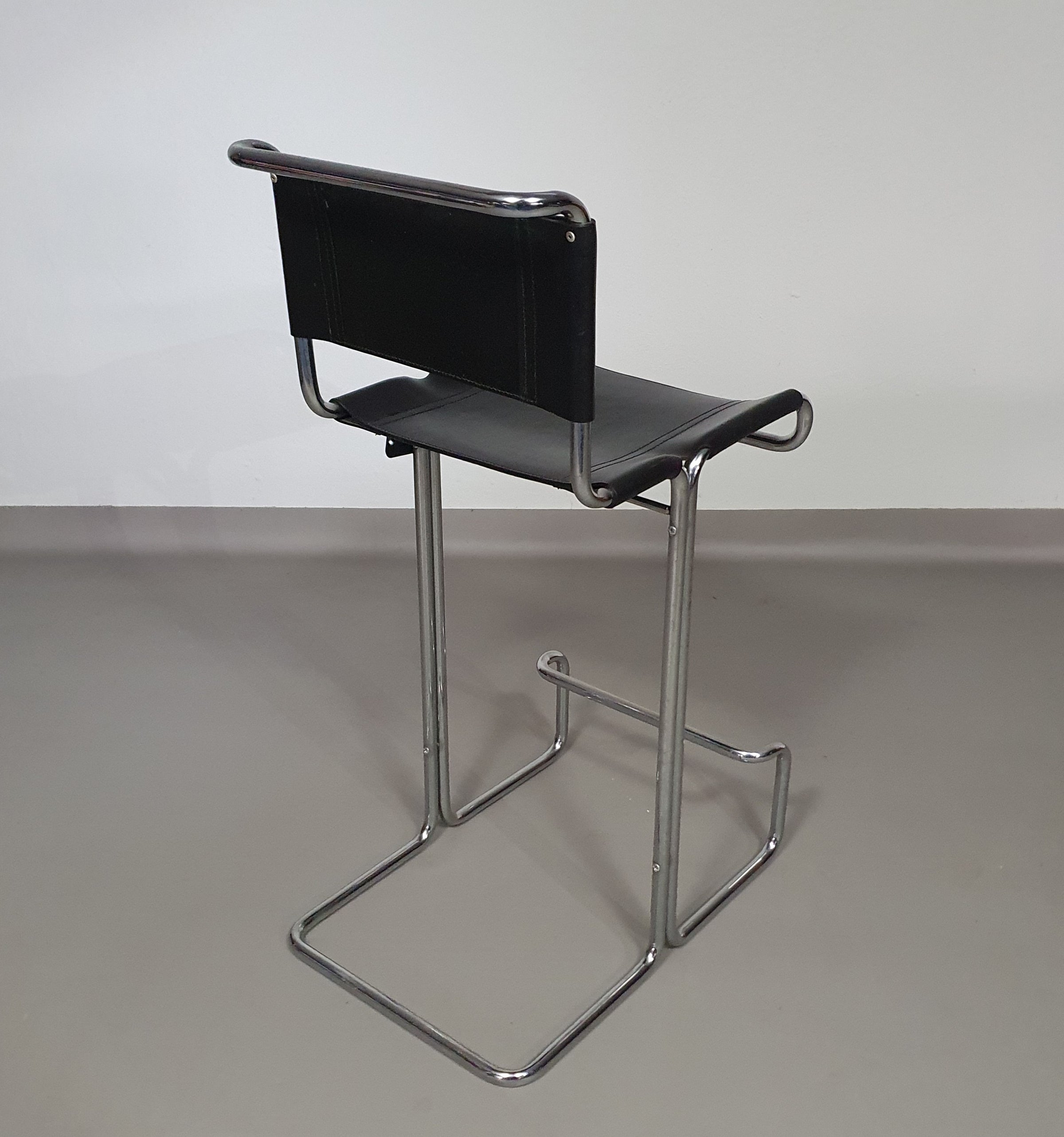 4 x Italian bar stool by Stendig of steel tube and leather 1960s.