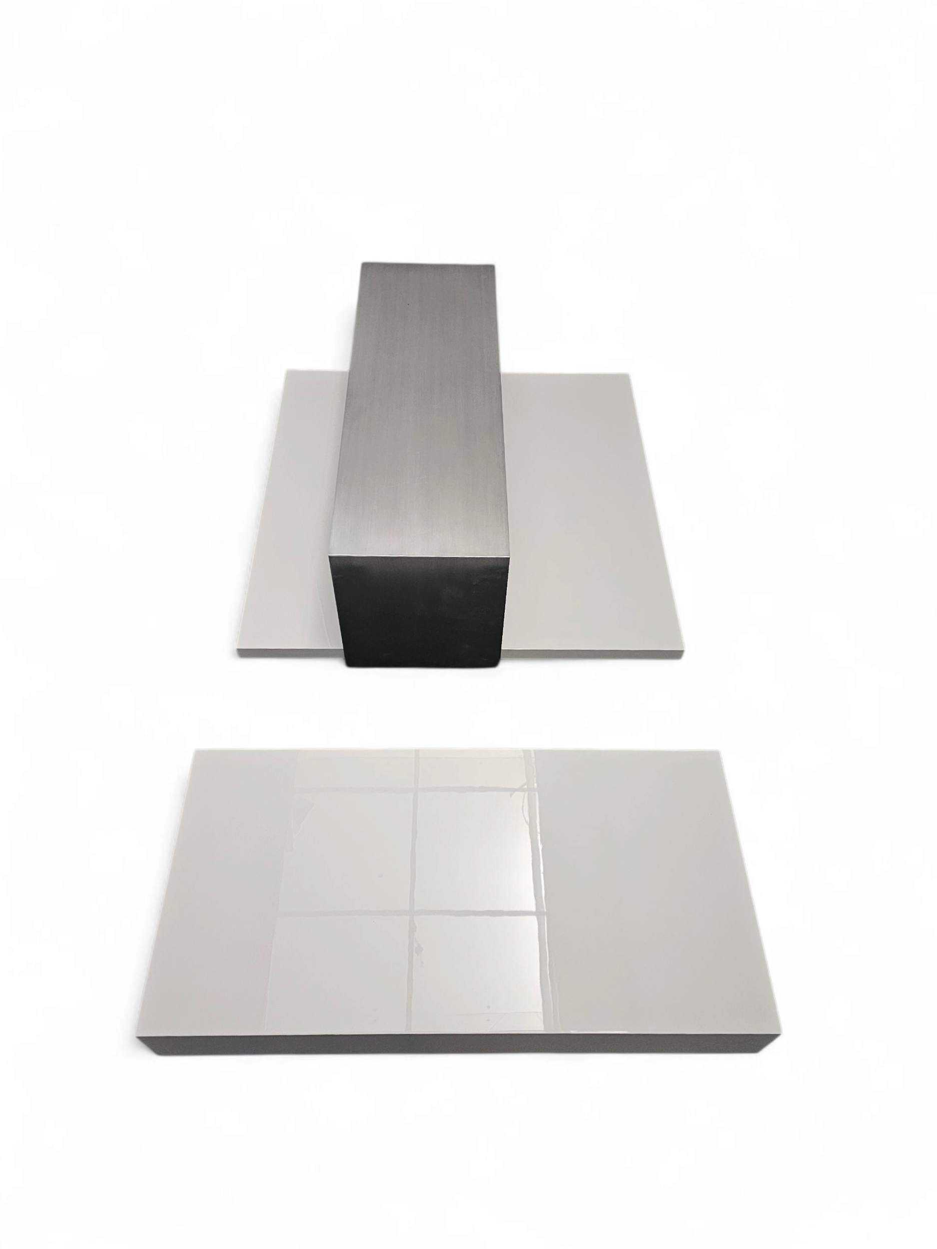 Minimalism / Coffee table / Model 261 Note / Piero Lissoni / Cassina / 2001