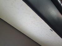 De Rotonda-bank, ontworpen door Anna Gili, is afkomstig van de Mastrangelo-tentoonstelling in 1997 in The Frozen Fountain in Amsterdam