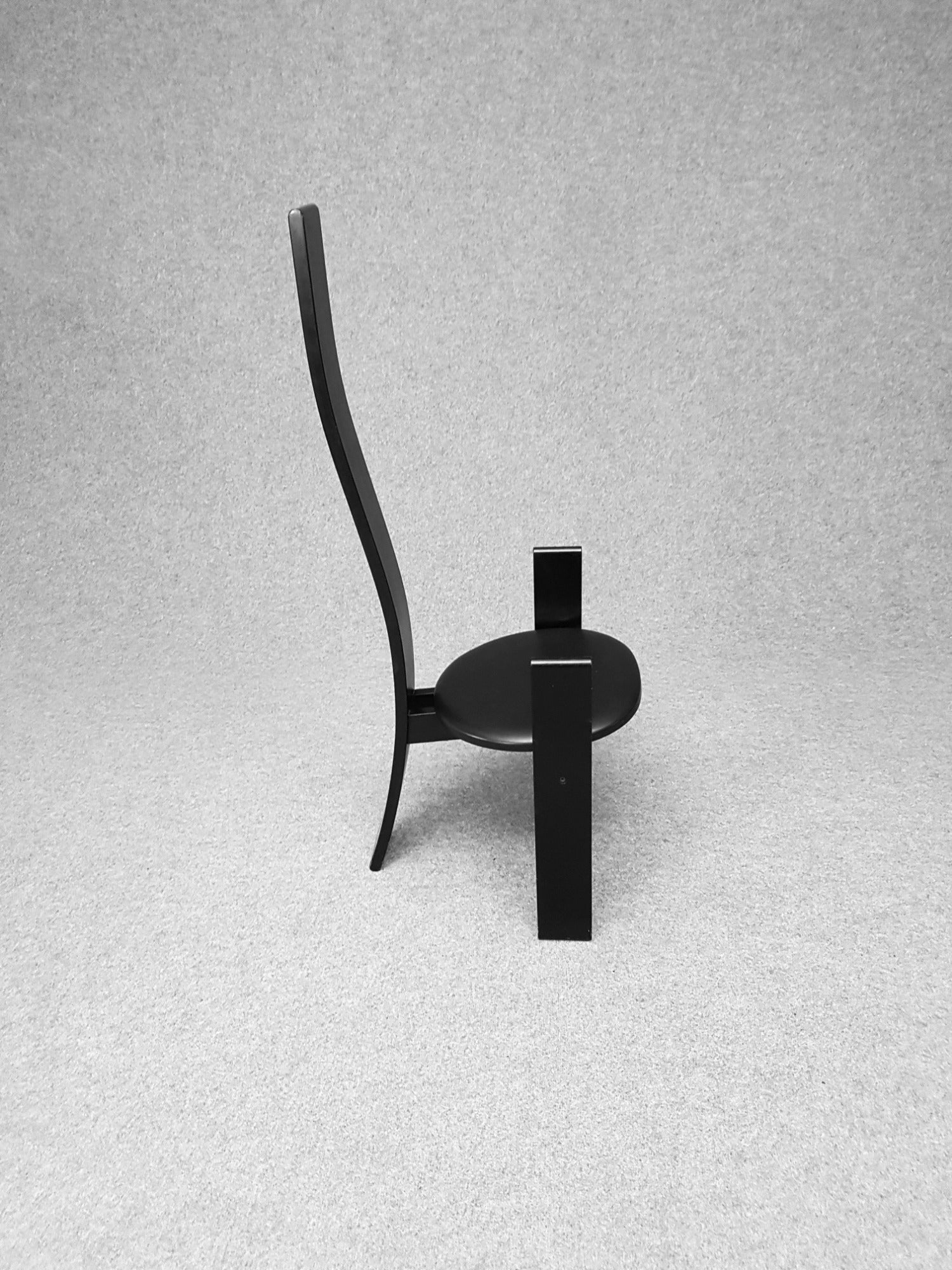 Poggi dining chairs Golem