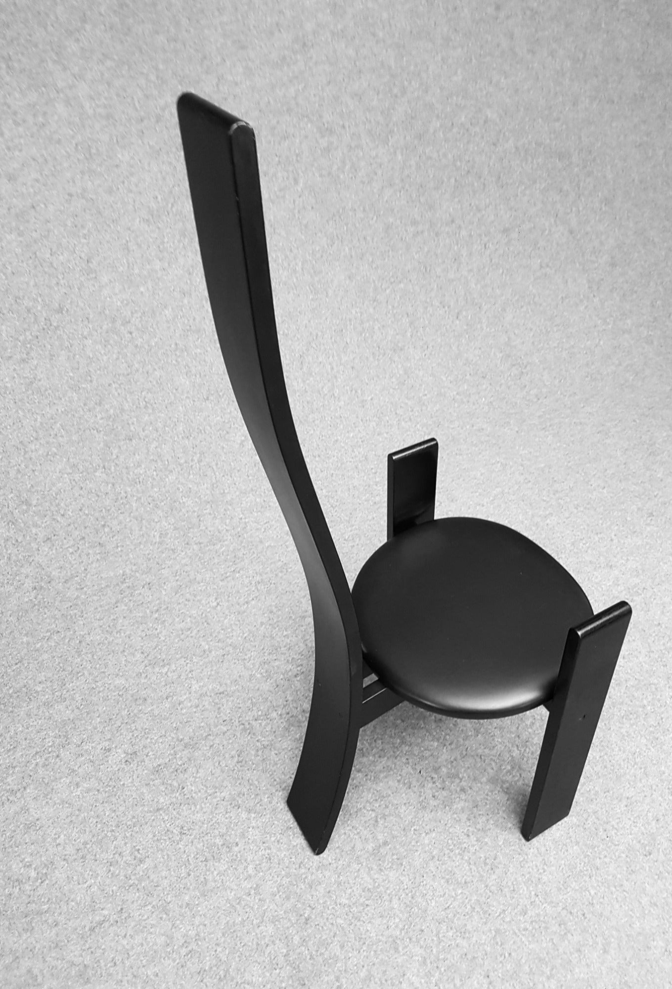 Poggi dining chairs Golem