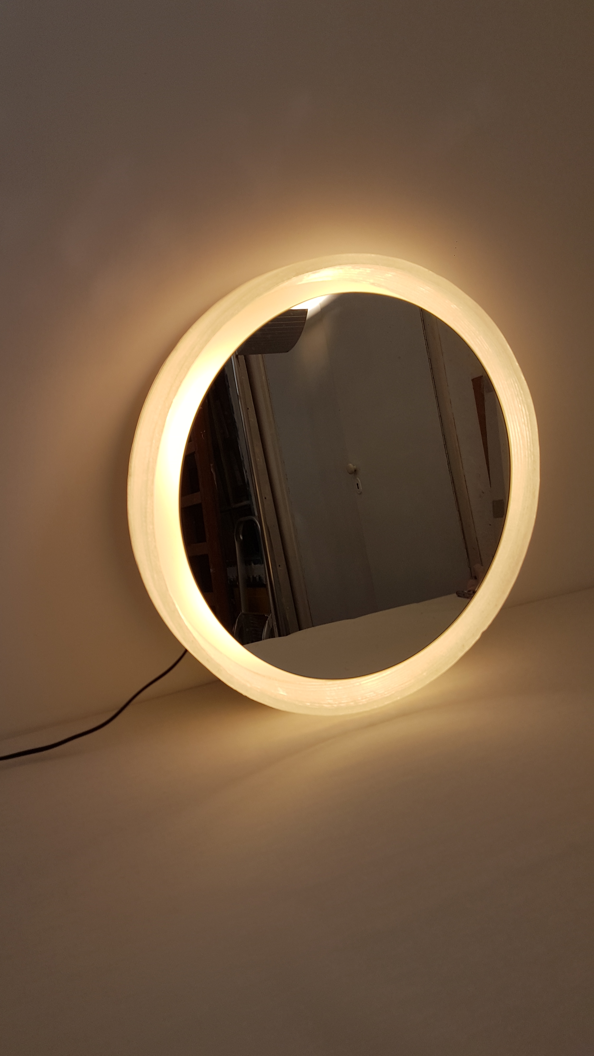 Ronde Hillebrand spiegel - jaren 70