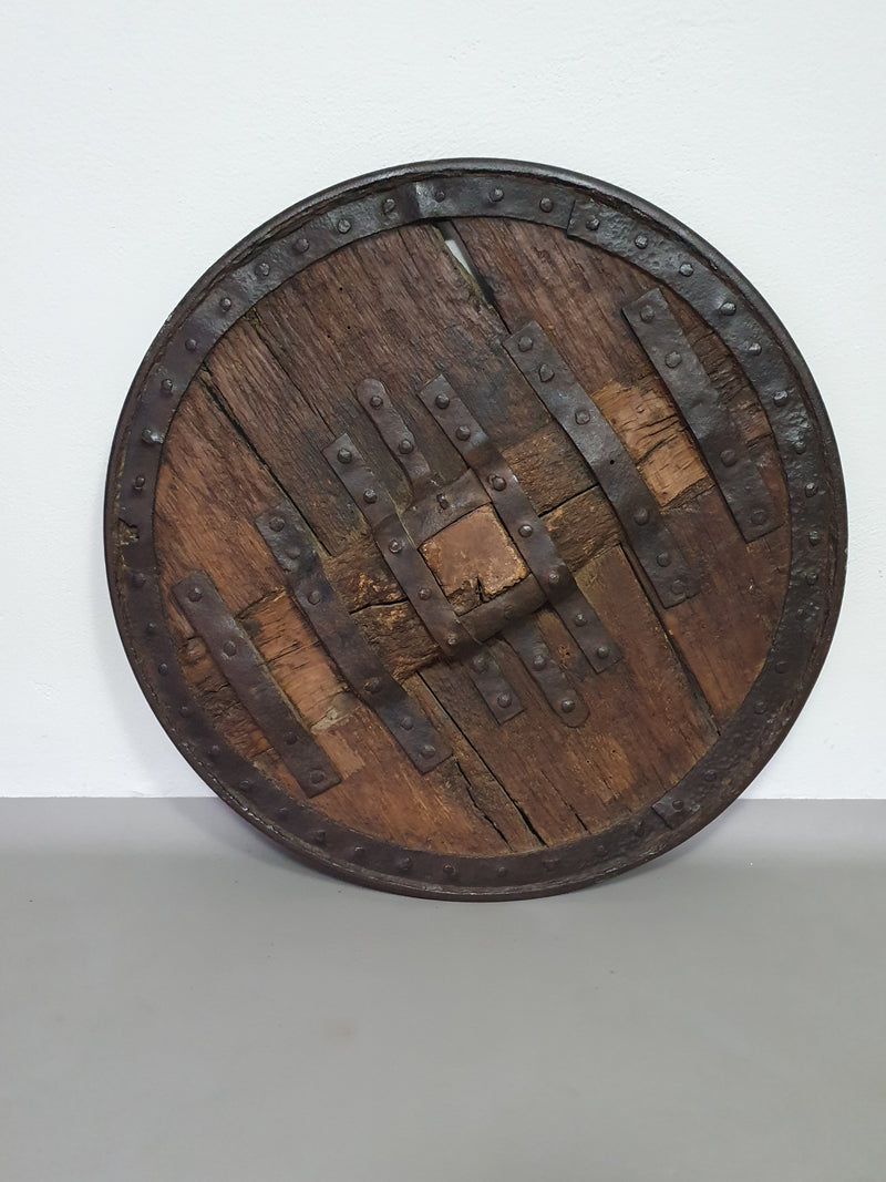 Antiek ossenkarwiel 1800