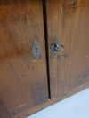 Spaans kastanjehouten dressoir
 Antiqu bar toonbank. Slager bar toonbank