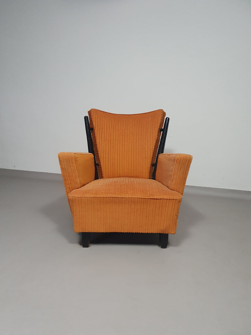 Ontwerper onbekend. Lounge fauteuil.