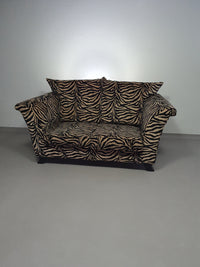Zware 80's zebra print bank. Zeer goede staat.