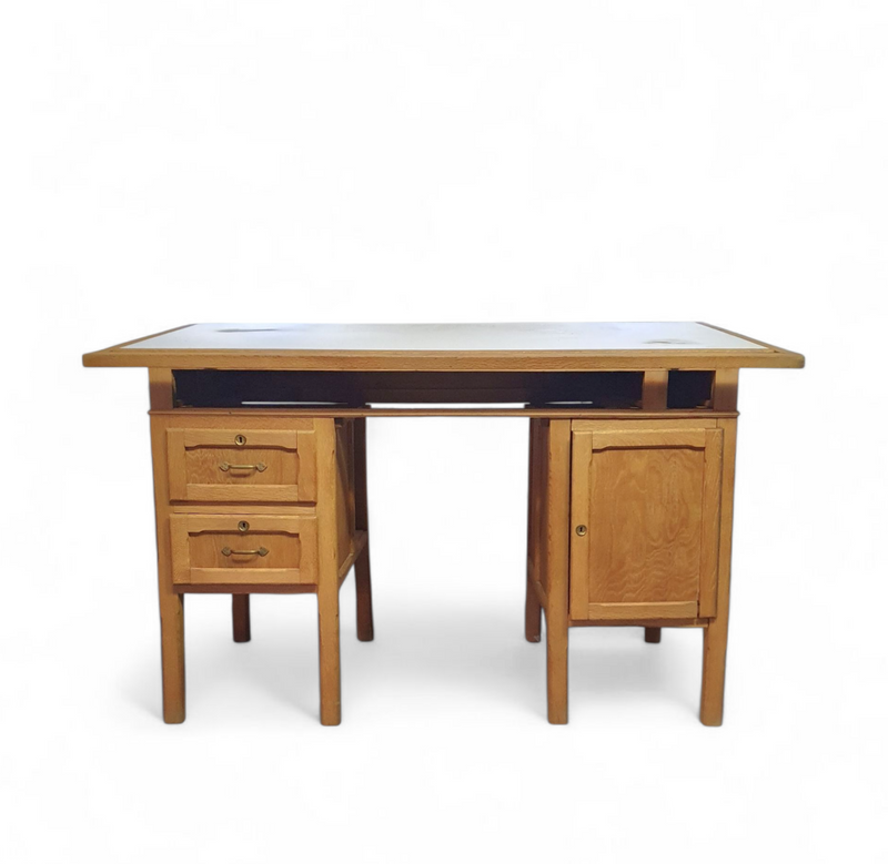 Groot eikenhouten architectenbureau / tafel jaren 40