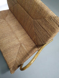 Vintage Franse papercordbank met een metalen frame
