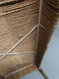 Vintage Franse papercordbank met een metalen frame