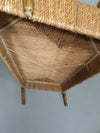Vintage Franse papercordbank met een metalen frame
