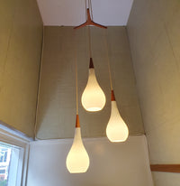 Holmegaard - Michael Bang - driehoekige Raindrop hanglamp / pendel - Opaal wit / opaal wit - Teak - Midcentury design
 Cluster hanglamp