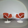 Pierre Paulin first edition tulip set. 2 x chairs and side table. Little tulip chairs F545  #pierrepaulin #tulipchairpaulin #littletulipchair #firsteditiontulipchairpaulin #littletulipchair #littletulipchair1steditionartifort
