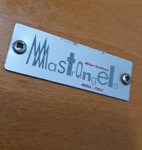 Zeer zeldzame grote salontafel van Cini Boeri voor Mastrangelo Milan Furniture meda Italia 124 cm x hoogte 21 cm
 Slechts enkele geproduceerd. Extreem zeldzaam
