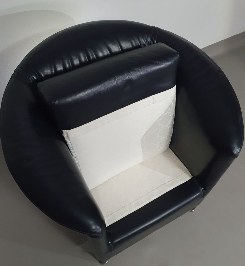 Aura stoelen / zwart leer van Paolo Piva voor Wittmann 1980