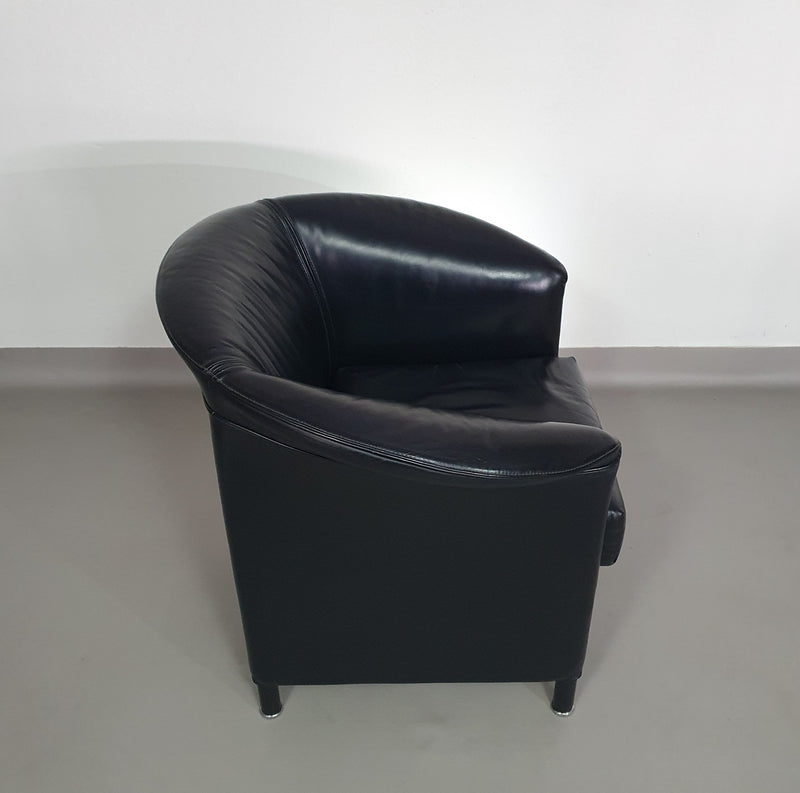 Aura stoelen / zwart leer van Paolo Piva voor Wittmann 1980