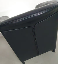 Aura stoelen / zwart leer van Paolo Piva voor Wittmann 1980