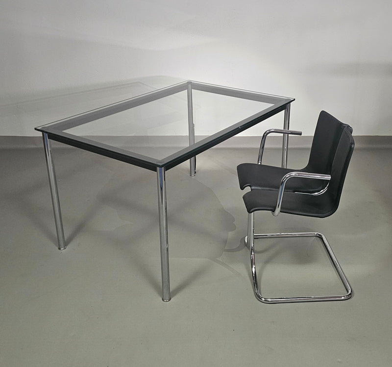 Le Cobusier Cassina LC10 eettafel