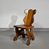 2 Brutalistische kinderstoelen