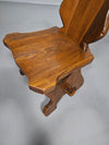 2 Brutalistische kinderstoelen