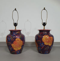 Handgedraaide keramische / geglazuurde vaaslamphouders jaren 70 (waarschijnlijk Frans)
 Hoogte / vaas 40 cm
 Diepte / 32 cm
 Totale hoogte 74 cm