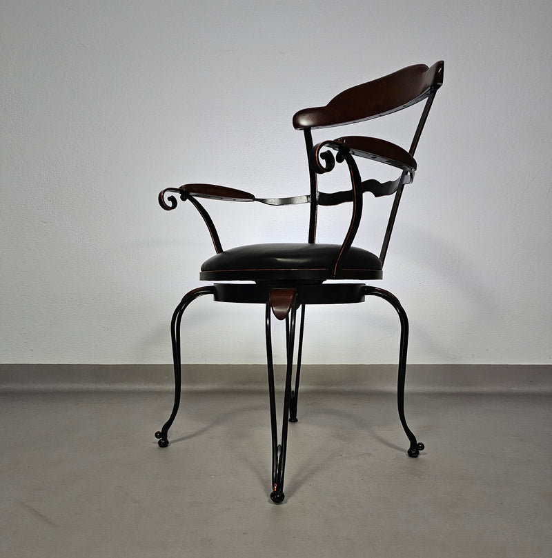 Italiaanse postmoderne / draaibare / smeedijzeren eetkamerstoelen / leren stoelen