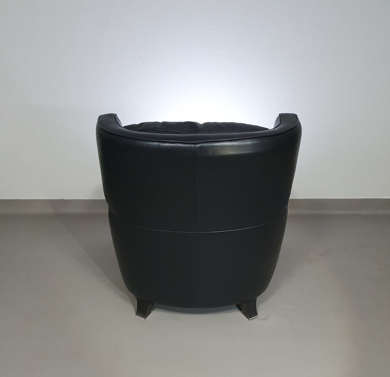 AMADEUS NATUZZI LOUNGE CHAIR / zwart leer