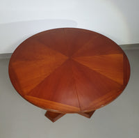 Uitschuifbare Art Deco eettafel
 Jaren 70