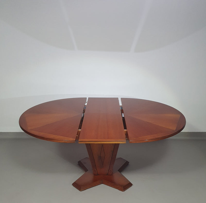 Uitschuifbare Art Deco eettafel
 Jaren 70