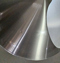 vintage design inox wandlamp van Raak Amsterdam (type C1636). Ook wel Yin-Yang lamp genoemd
