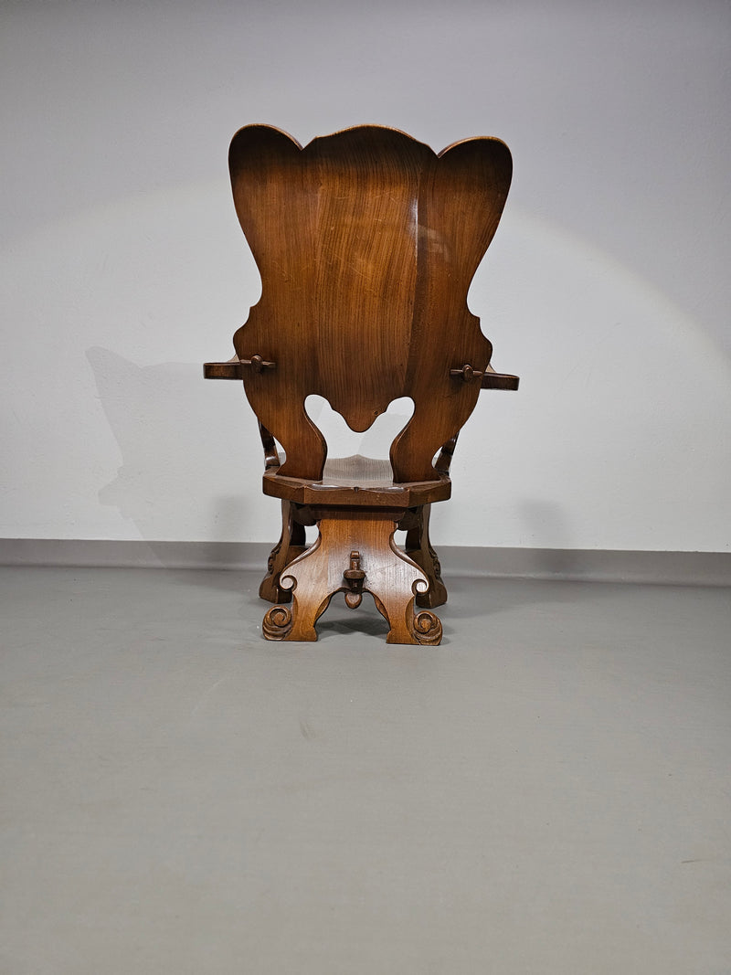 4 x large oak claw armchairs 1960s
70 x 70 x 90 cm