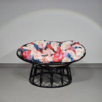 Papasan rotan lounge stoel jaren 70
 Breedte 120
 Hoogte 70 cm