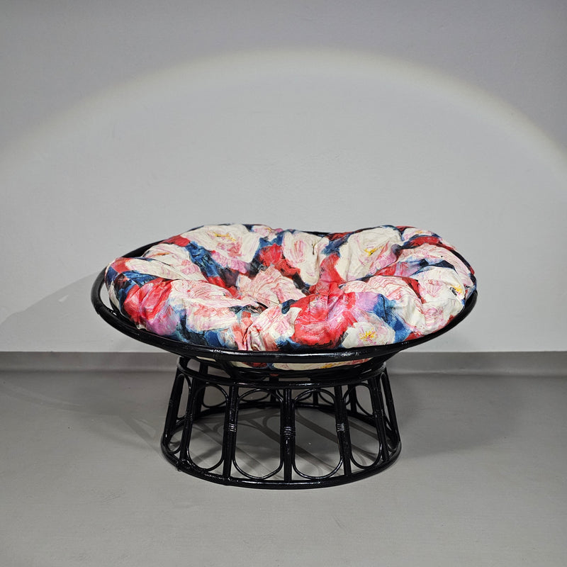 Papasan rotan lounge stoel jaren 70
 Breedte 120
 Hoogte 70 cm