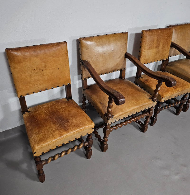 Bijpassende set / Kasteelstoelen / Neo Barok / schapenleer / jaren 1900