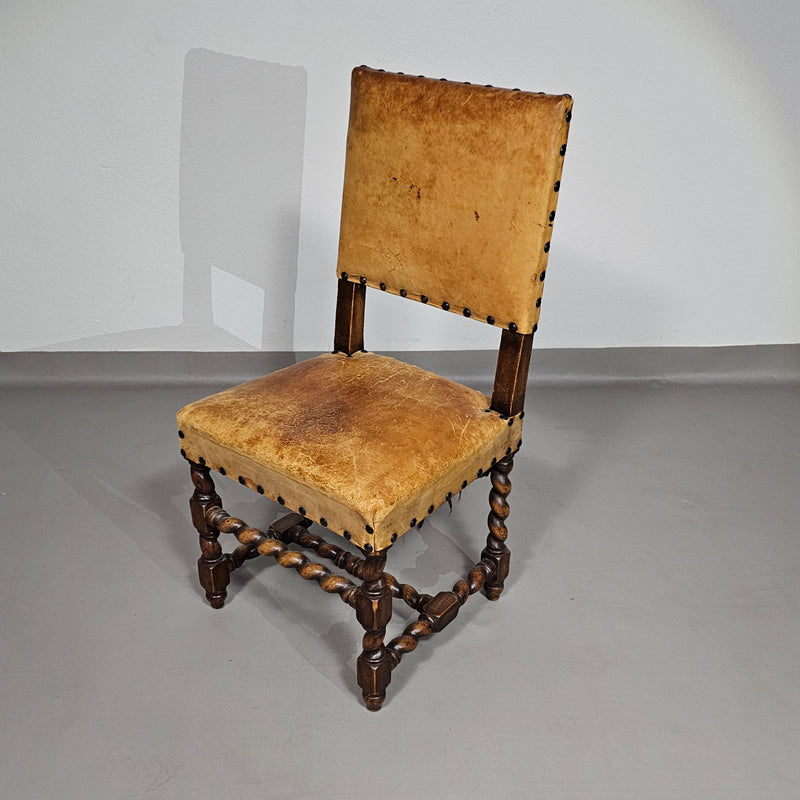 Bijpassende set / Kasteelstoelen / Neo Barok / schapenleer / jaren 1900