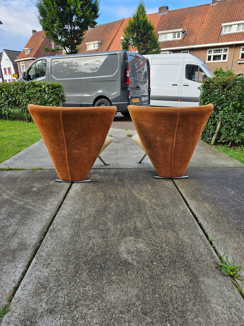 Giorgio Saporiti Postmoderne Jada Slipper Stoelen
 Zeer zeldzaam two-tone model uit de jaren 70