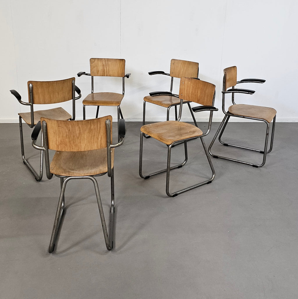 6 x Ahrend cantilever arm chair 1950s Bakelite armrest – Logohuman