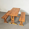 Scandinavische moderne massief grenenhouten banken en eettafel, jaren 70