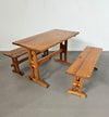 Scandinavische moderne massief grenenhouten banken en eettafel, jaren 70