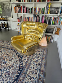 Golden Limited Edition Elda Chair van Joe Colombo voor Longhi Italy nr. 19/20 