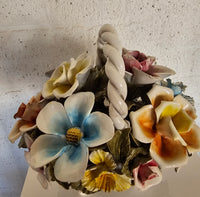 Bassano keramiek Mand met bloemen, Italië jaren 50