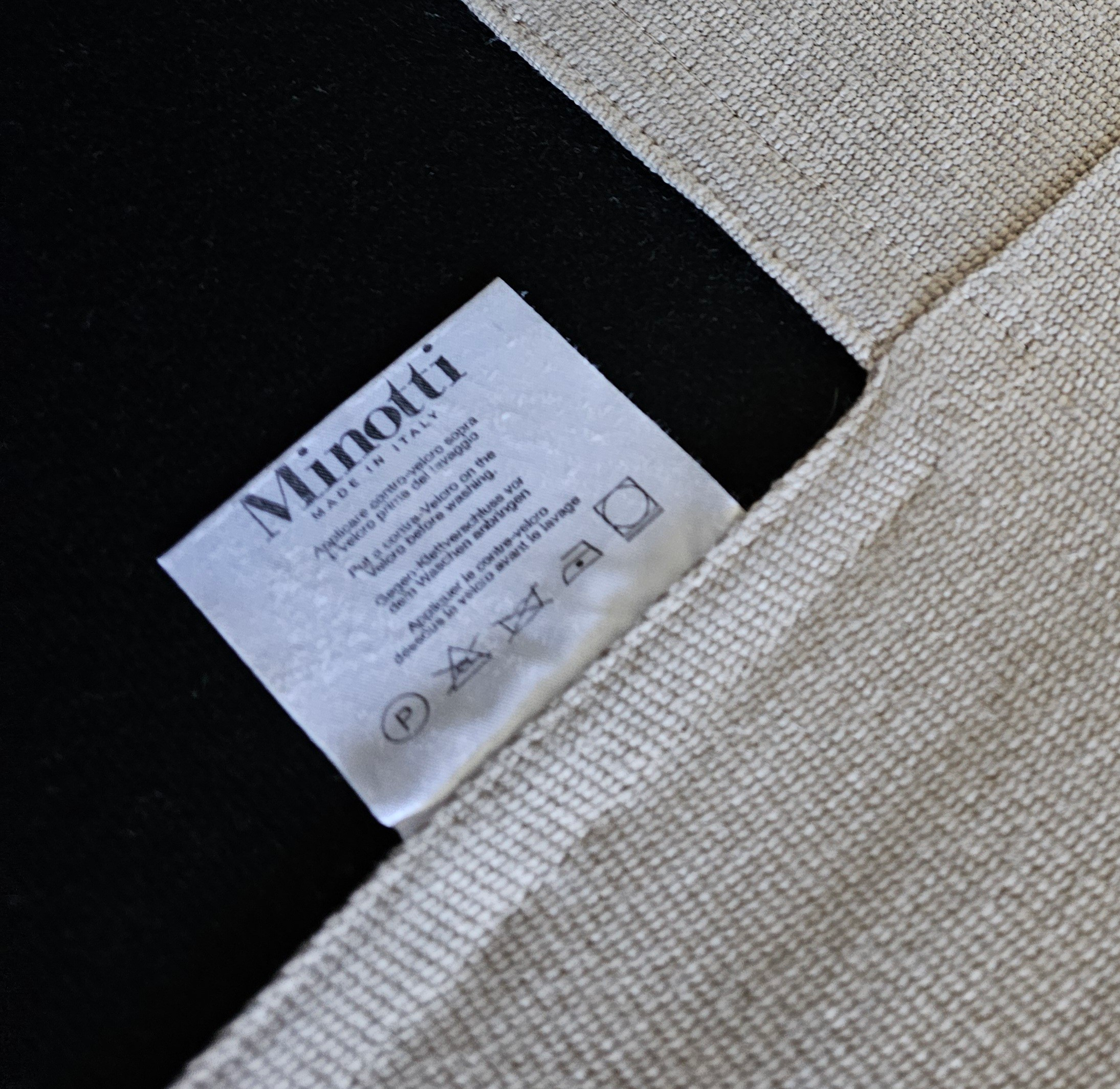 Minotti Moore sofa / Italy 1990s