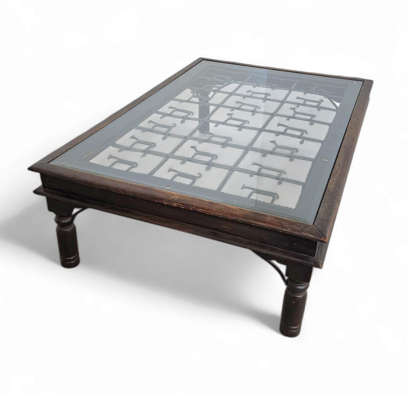 Frenche / brutalist Coffee table / forged / wrought iron / shepherd with dog and his herd 1970s / transparent glass top
