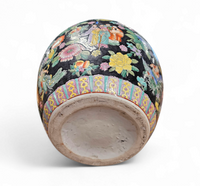 Large Famille Noir Chinese / porcelain ginger jar / hand painted / Mille Fleur