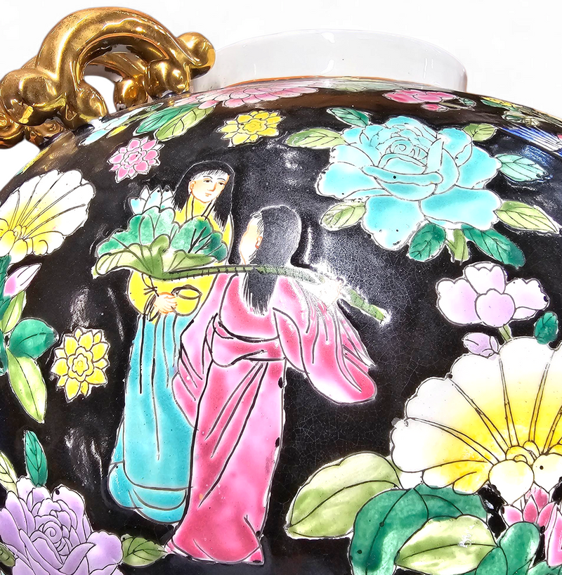Large Famille Noir Chinese / porcelain ginger jar / hand painted / Mille Fleur
