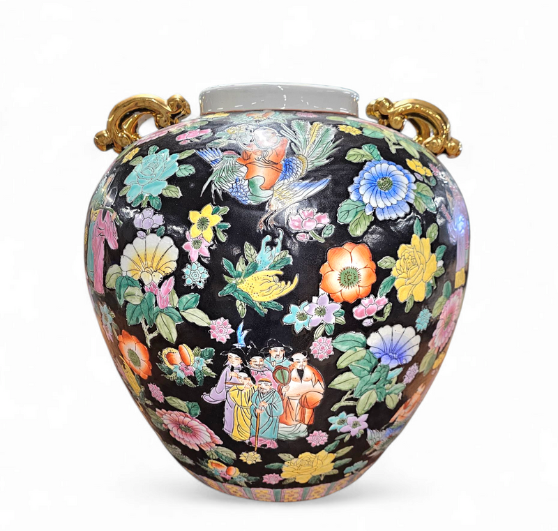 Large Famille Noir Chinese / porcelain ginger jar / hand painted / Mille Fleur