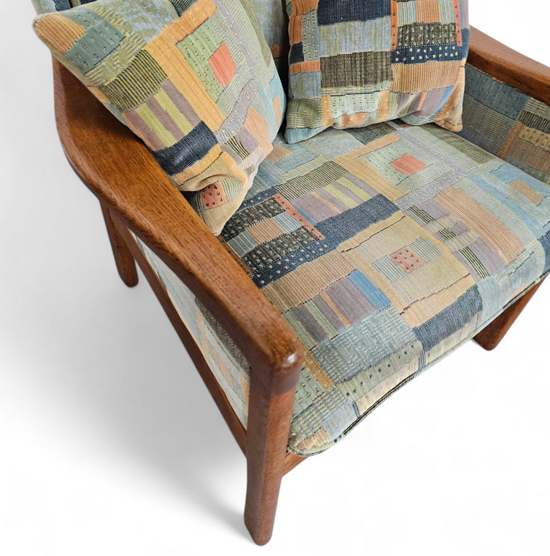 2 x Casala wingback / lounge / armchair in top condition / 4 small cushions / 1960s