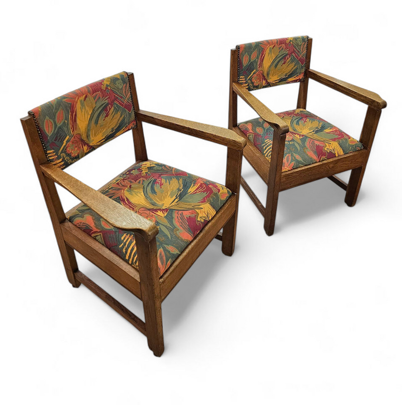 2 x Art Deco arm chairs / very good condition / 1930s
