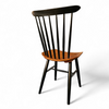 Set of 2 Spindle Back dining chairs / curved
seating / Teak wood seat / 1960s / Pastoe Holland / 1970s